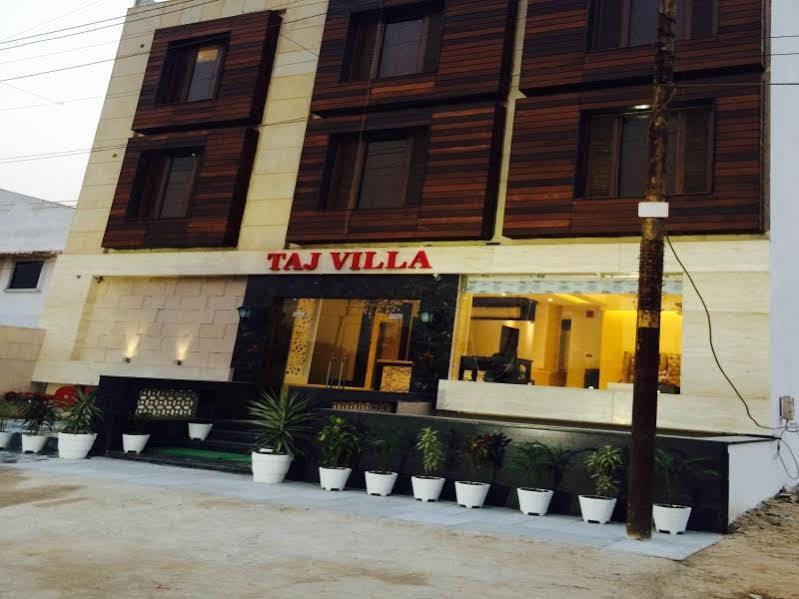 The Raj Vilas Agra  Exteriör bild
